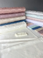 MİRAY MASA ÖRTÜSÜ - TAÇ