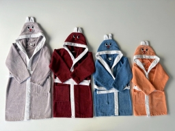 ÇOCUK BORNOZU 9-10 YAŞ