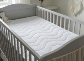 SARRA 70x140 KAPİTONE ALEZ BEBEK YATAĞI